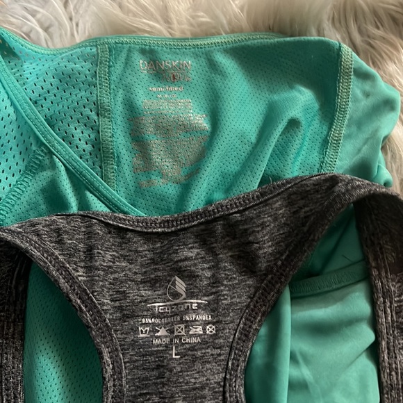 Two tanktops, activewear, like new, blue/gray, lightweight - Picture 3 of 3